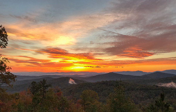 Cohutta Sunrise Luxury Blue Ridge Cabin Rental Family Reunion