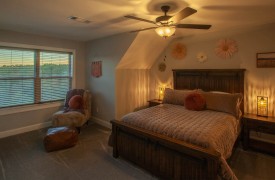 Skyfall | Cabin Rentals of Georgia | Upstairs Queen Suite