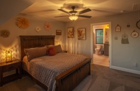 Skyfall | Cabin Rentals of Georgia | Upstairs Queen Suite showing Ensuite bathroom