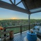 Thecushyseatingandpanoramicmountainviewsoffertheperfectsetupforyourgetaway